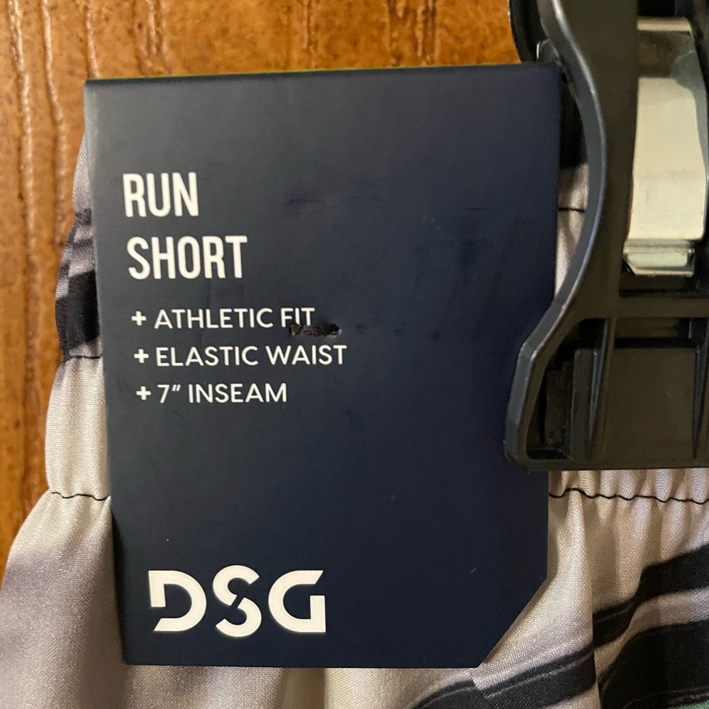 DSG Running shorts - Picture 4 of 4
